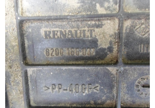 кронштейн кріплення АКБ Renault Scenic II,Megane II,1.5dci, 8200166032